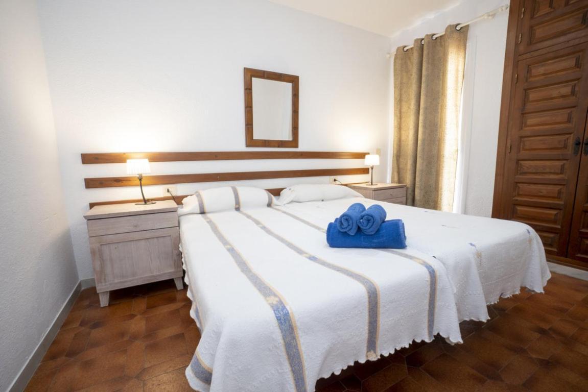 Palmeras 72 Menyber Nerja Luaran gambar