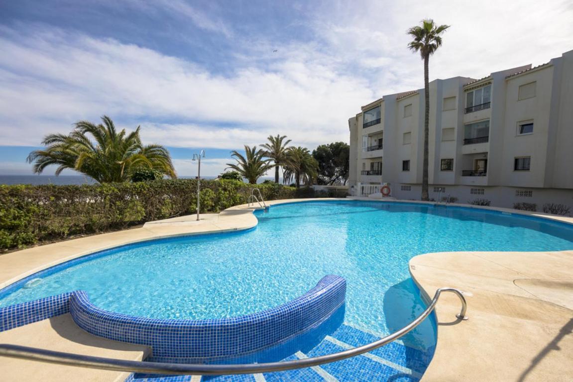 Palmeras 72 Menyber Nerja Luaran gambar