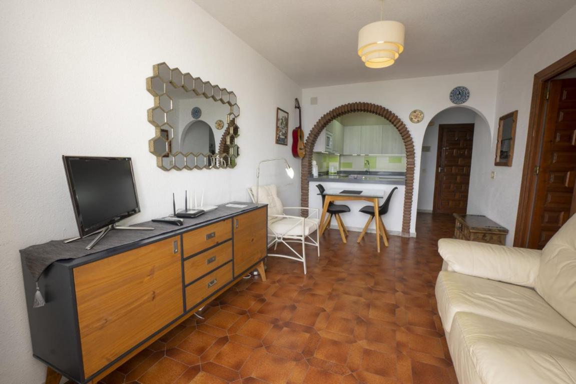 Palmeras 72 Menyber Nerja Luaran gambar